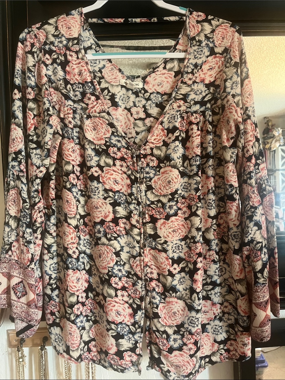 Billabong Floral V-Neck Peasant Blouse